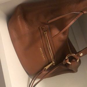 Michael kors shoulder handbag